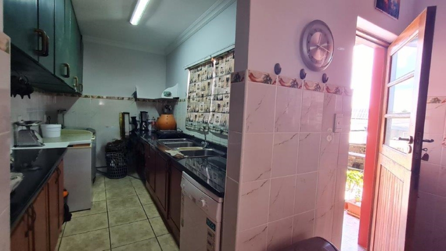 3 Bedroom Property for Sale in Dana Bay Western Cape